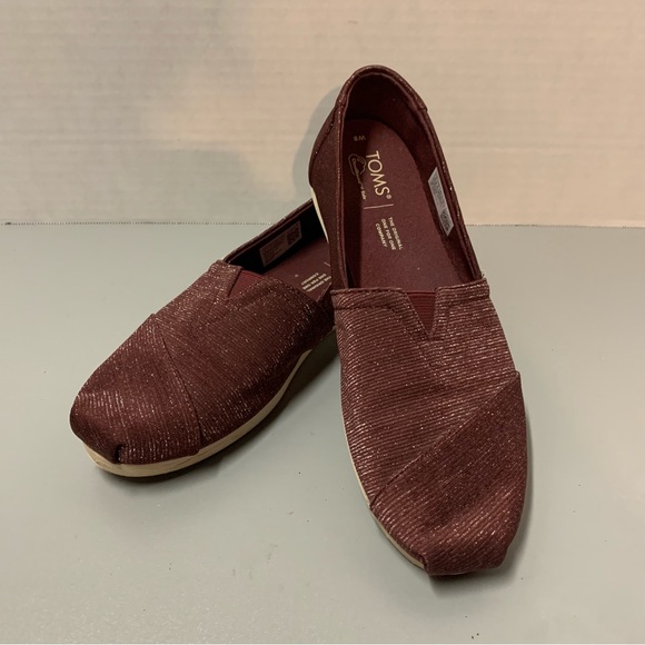 TOMS slip on Burgundy Gold Glitter size-8 - Picture 1 of 5